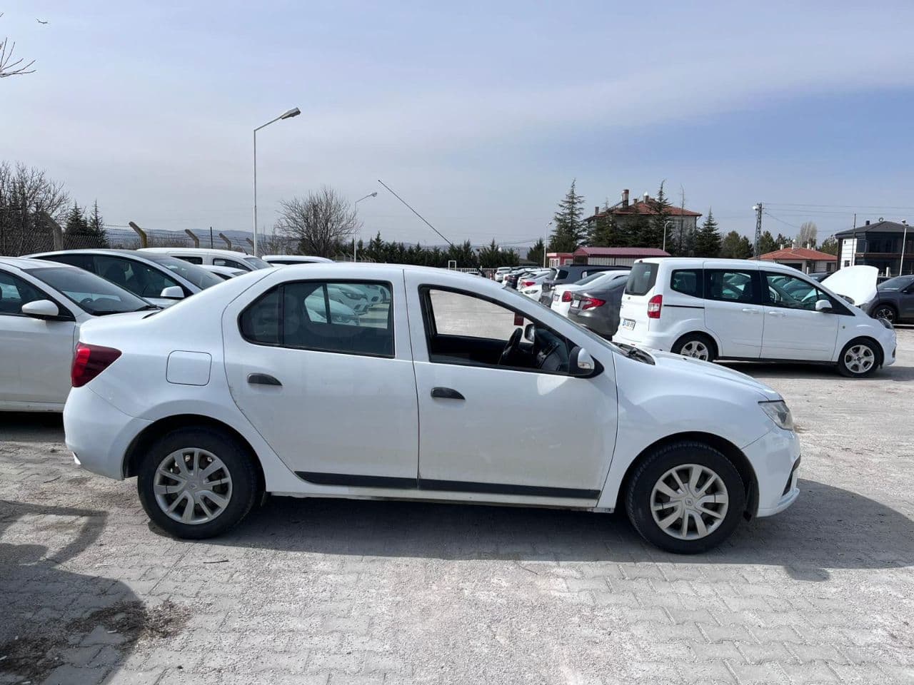 SYMBOL JOY 0.9 TCE 90 BG 7