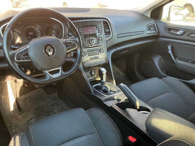 MEGANE SEDAN TOUCH 1.5 BLUE DCI EDC 115 BG 4