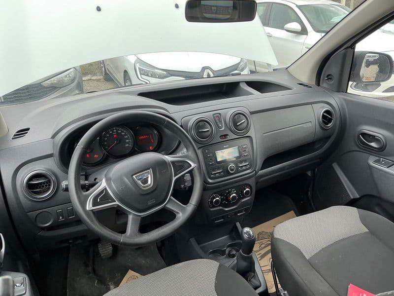 DOKKER COMBI AMBIANCE 1.5 DCI 90 BG 6