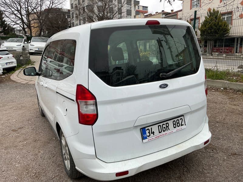 TOURNEO COURIER KOMBI MCA 1.5 L TDCI 100PS DELUXE (6.2) 4