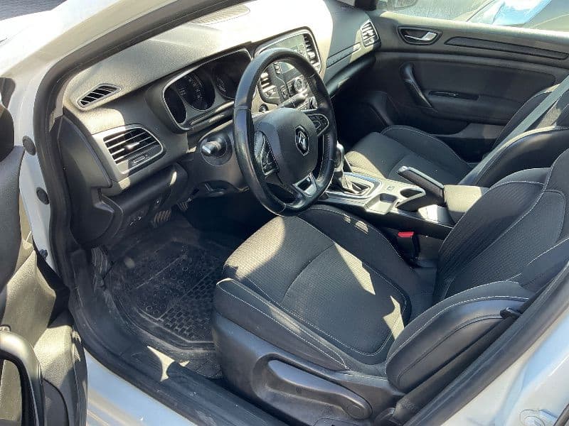 MEGANE SEDAN TOUCH 1.5 DCI EDC 115 BG 4